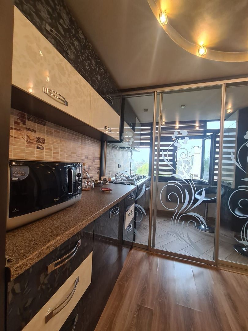 Apartament 2 camere de inchiriat | Zona Liceul Auto | Mobilat si utilat - Poză 6