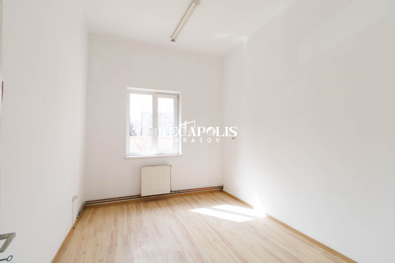 Chirie clădire centrul civic | Brașov | 500mp | 5000€ - Poză 10