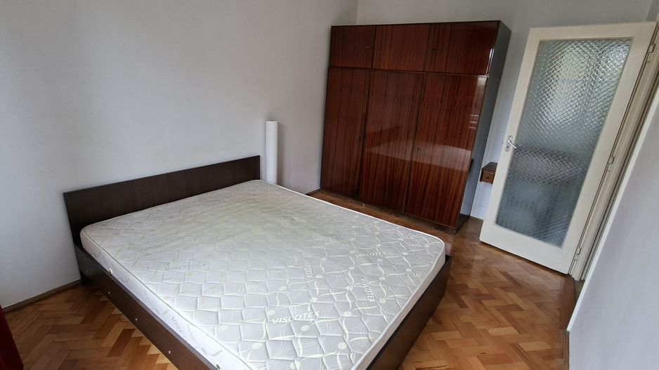 Apartament cu 3 camere - Centru - Poză 14