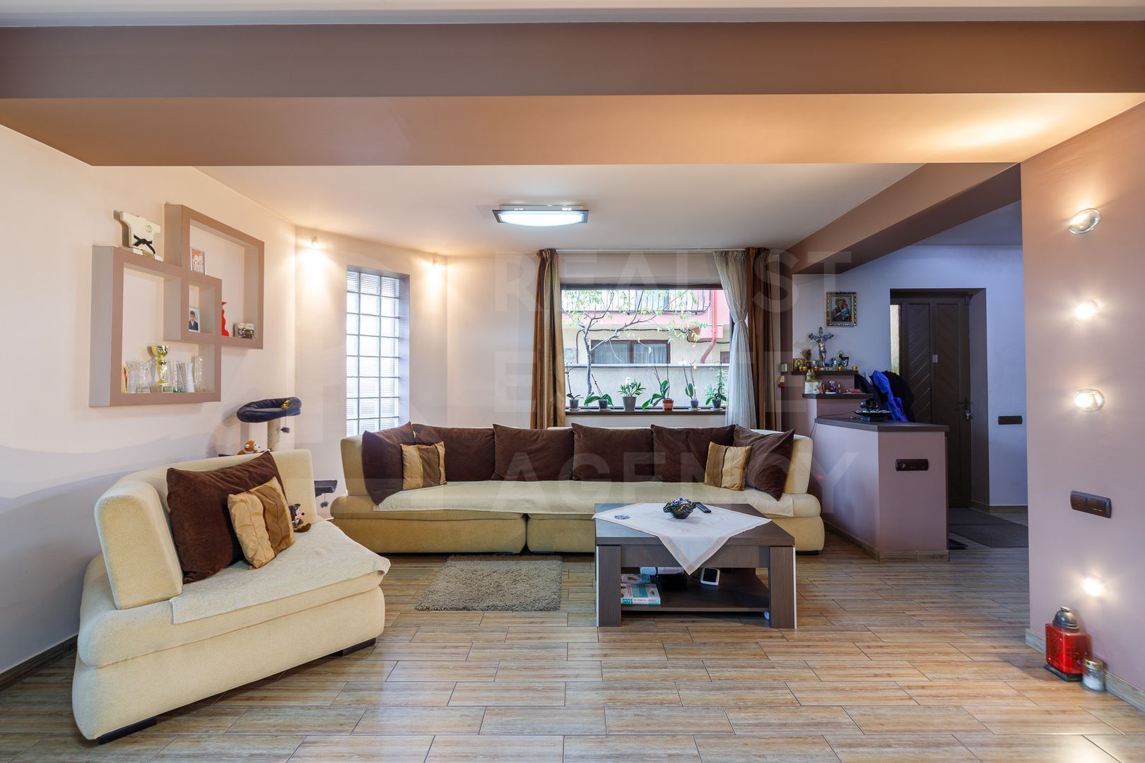 Vânzare, Duplex, 7 camere, zona Militari, București - Poză 9