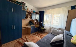Apartament cu 3 camere pe strada Dunarii ! - Poză 7