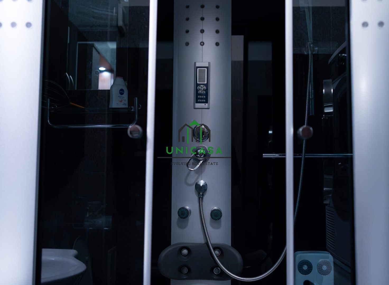 Apartament 3 camere /Zona centrala/De inchiriat - Poză 15