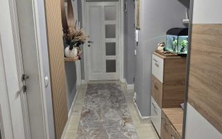 Apartament de vânzare cu 3 camere în Valea Lupului - Poză 2