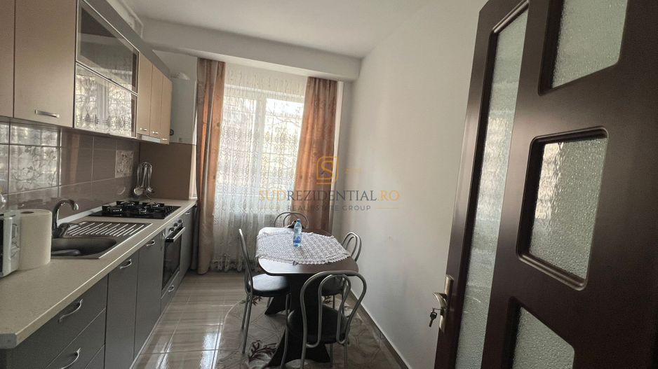 Apartament 2 camere, disponibil imediat, Metrou Aparatorii Patriei - Poză 4