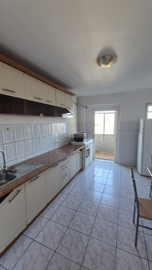 Apartament 2 camere /ultracentral/Focsani/55.000 euro - Poză 6