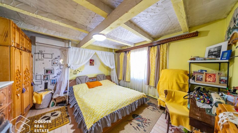 Casa în Curtici cu două corpuri de cladire, teren de 1080mp, comision 0 % - Poză 4