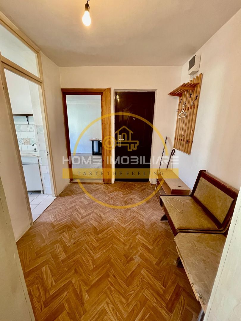 Nicolina-Clopotari Apartament 2 Camere Decomandat Bloc 1986 - Poză 2