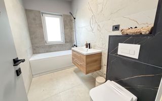 Apartament mobilat cu designer cu 2 camere si gradina in Braytim - Poză 10