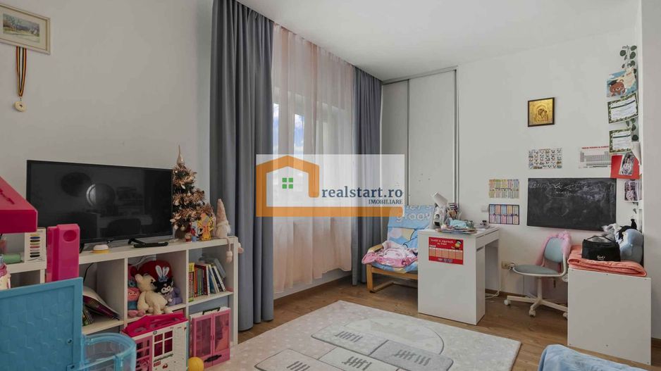 Vila 14 camere, individuala cu teren 590mp, curent trifazic, ALA, Metrou, - Poză 22