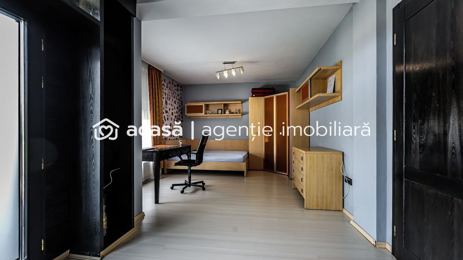 Vilă unică în Pârneava - Poză 11