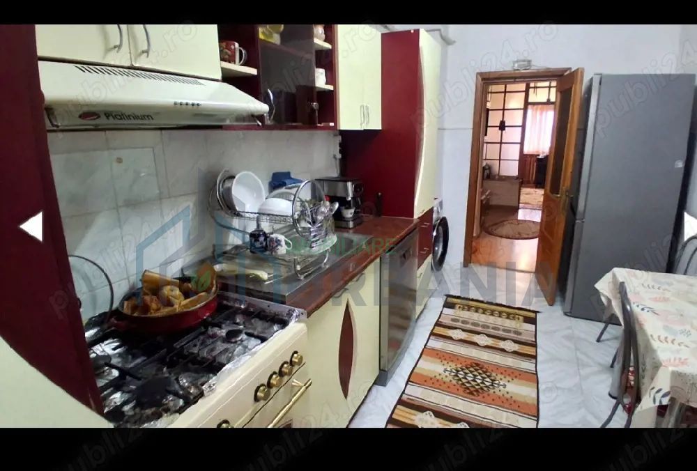 Apartament 4 camere Păcurari - Poză 7