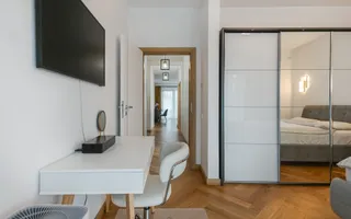 Apartament spatios 3 camere, 2 balcoane, 2 parcari, zona Iulius Mall! - Poză 18