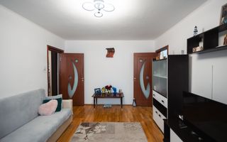Apartament 2 camere | Semidecomandat | Balcon | Pivnita - Poză 2