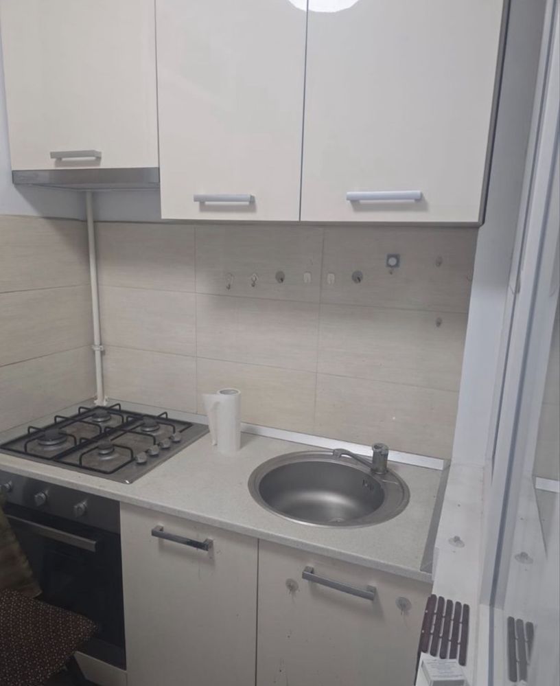 Inchiriere apartament 2 camere  decomandat - Poză 5