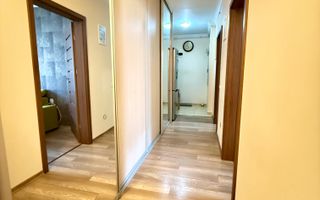 Apartament decomandat, parcare inclusă, zonă verde cu parc privat. - Poză 3