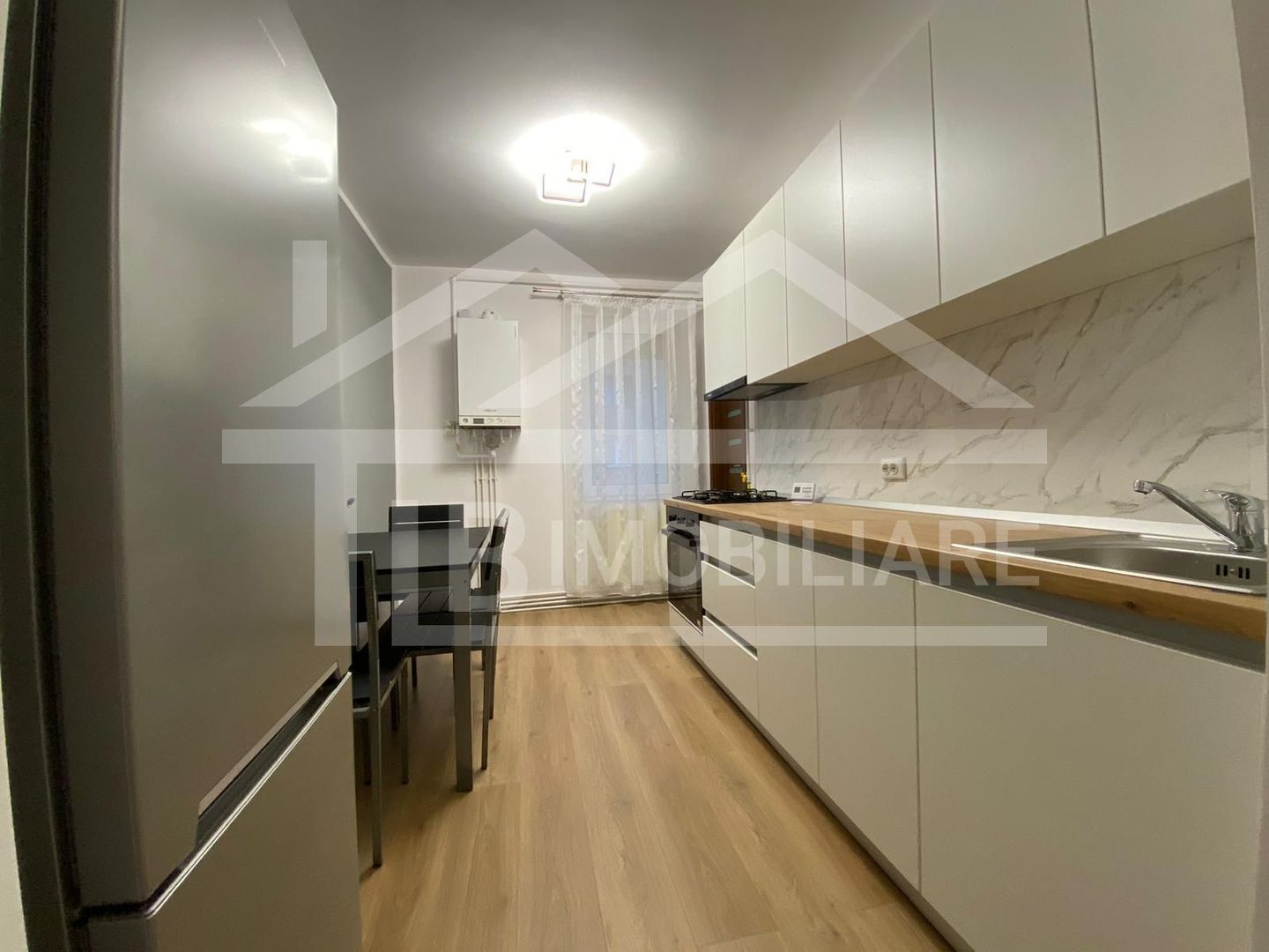 Apartament cu 2 camere, 50 mp, decomandat, Zona Fortuna - Poză 7