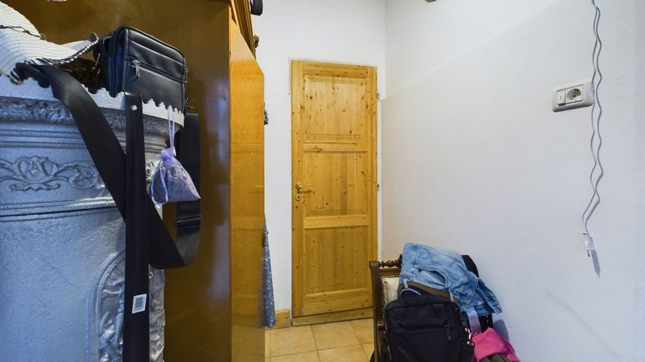 Apartament cu 2 camere în imobil central - Poză 12