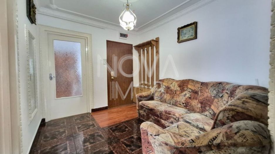 Apartament 3 camere de inchiriat - Vasile Aaron - Poză 3