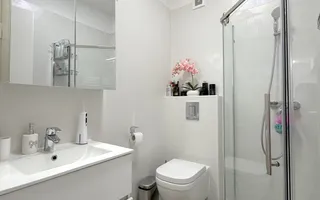 Apartament cu 3 camere si gradina proprie de 75mp Sisesti - Poză 16