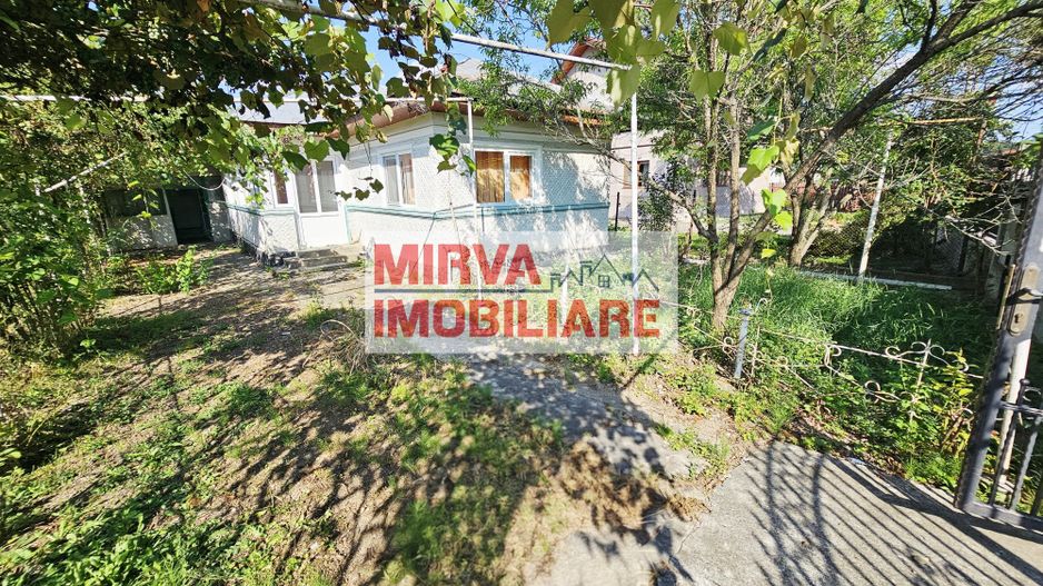 🏡 Casă cu 5 camere, teren 3.419 mp, lângă pădure – Bătești - Poză 1