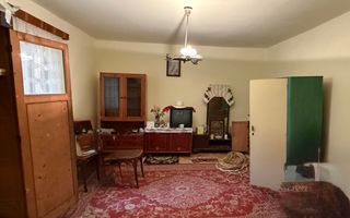 Casa tradițională la țară - Poză 4