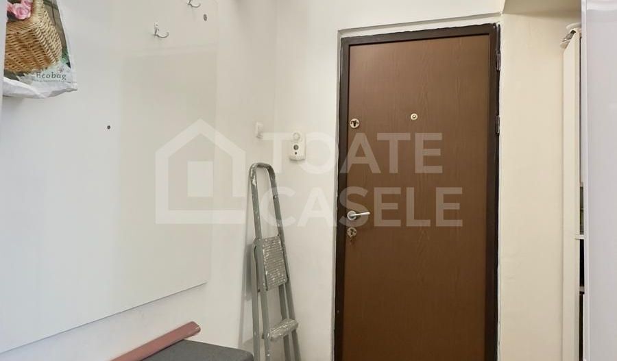 Apartament 3 camere cu balcon închis – zona Primăverii–Manastur - Poză 5