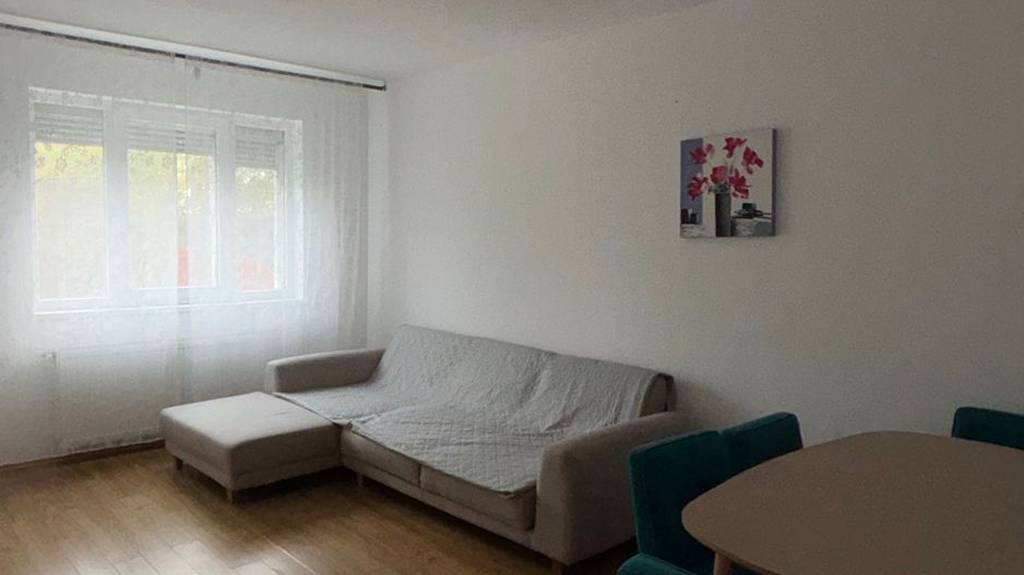 Apartament cu 2 camere si terasa de vânzare in cetate Alba Iulia - Poză 1