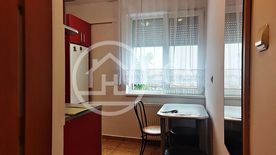 Apartament de vânzare cu 1 camera pe Calea Borșului, Oradea - Poză 6