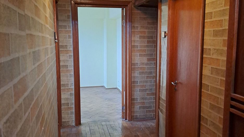 Vand apartament 4 camere - Poză 3
