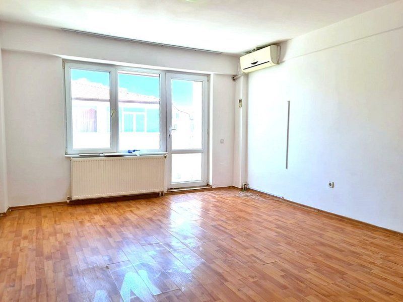 Apartament 2 camere, Micro 14 - Poză 10