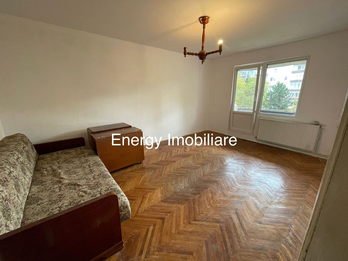Apartament cu 2 camere,zona Tudor - Poză 1