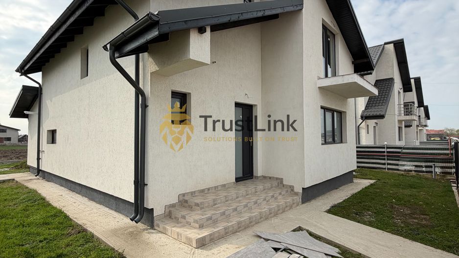 Casa de vanzare 4 camere Finalizata 380mp curte comuna Berceni - Poză 3