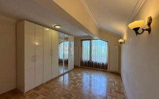 Vila 9 camere cu piscina si teren de 1.000 mp - Poză 26
