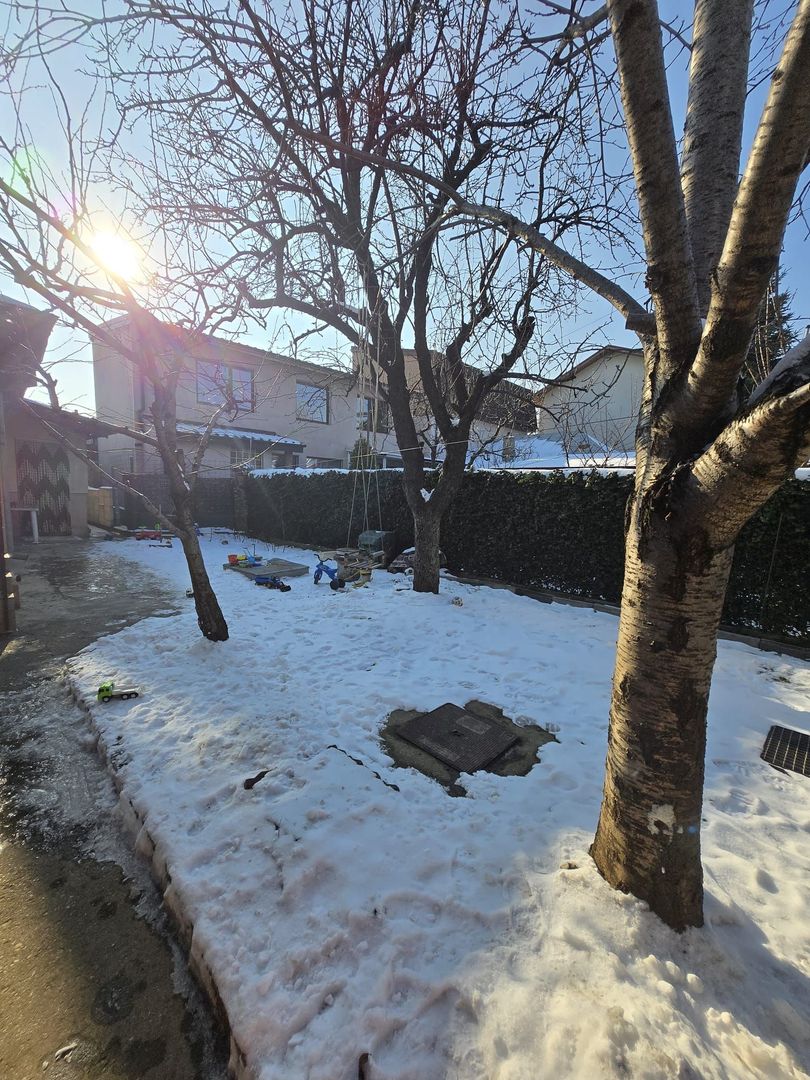 TEREN 300MP cu construcție existenta-Voluntari Str.Sihlea zona case - Poză 6