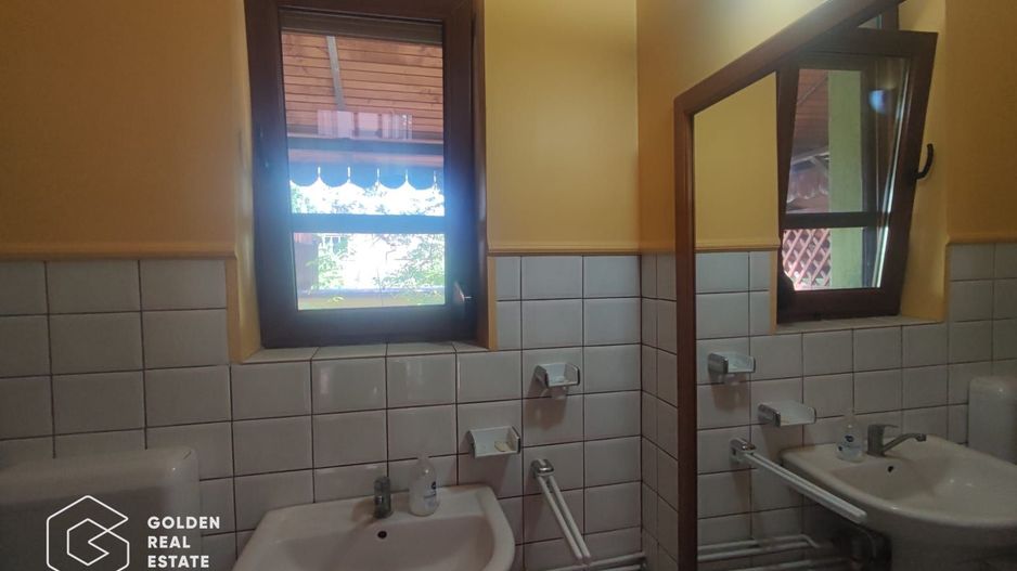 Casa solida, spatiu interior mare, zona Micalaca - Poză 7