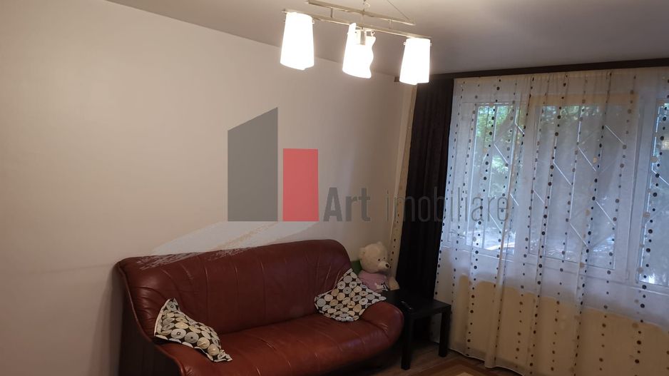 Vânzare apartament 3 camere zona Huedin - Poză 16