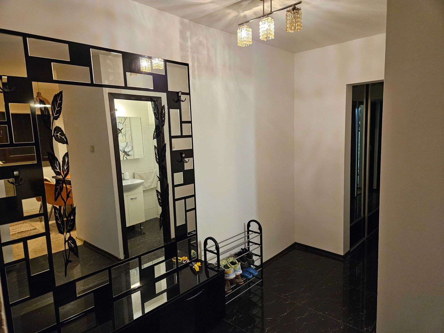 Apartament 3 camere, Modern, Parcare Privata - Renovat - Termen Lung - Poză 5