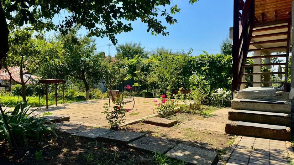 Vânzare Casă - Copou- P+M - lângă Gradina Botanică - Poză 2