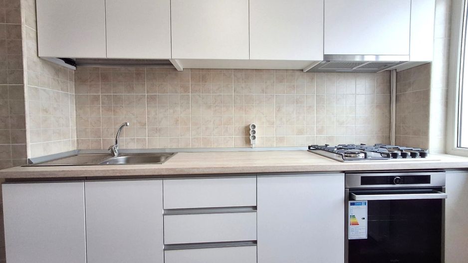Apartament 2 camere renovat la 2 minute de metrou - Poză 7