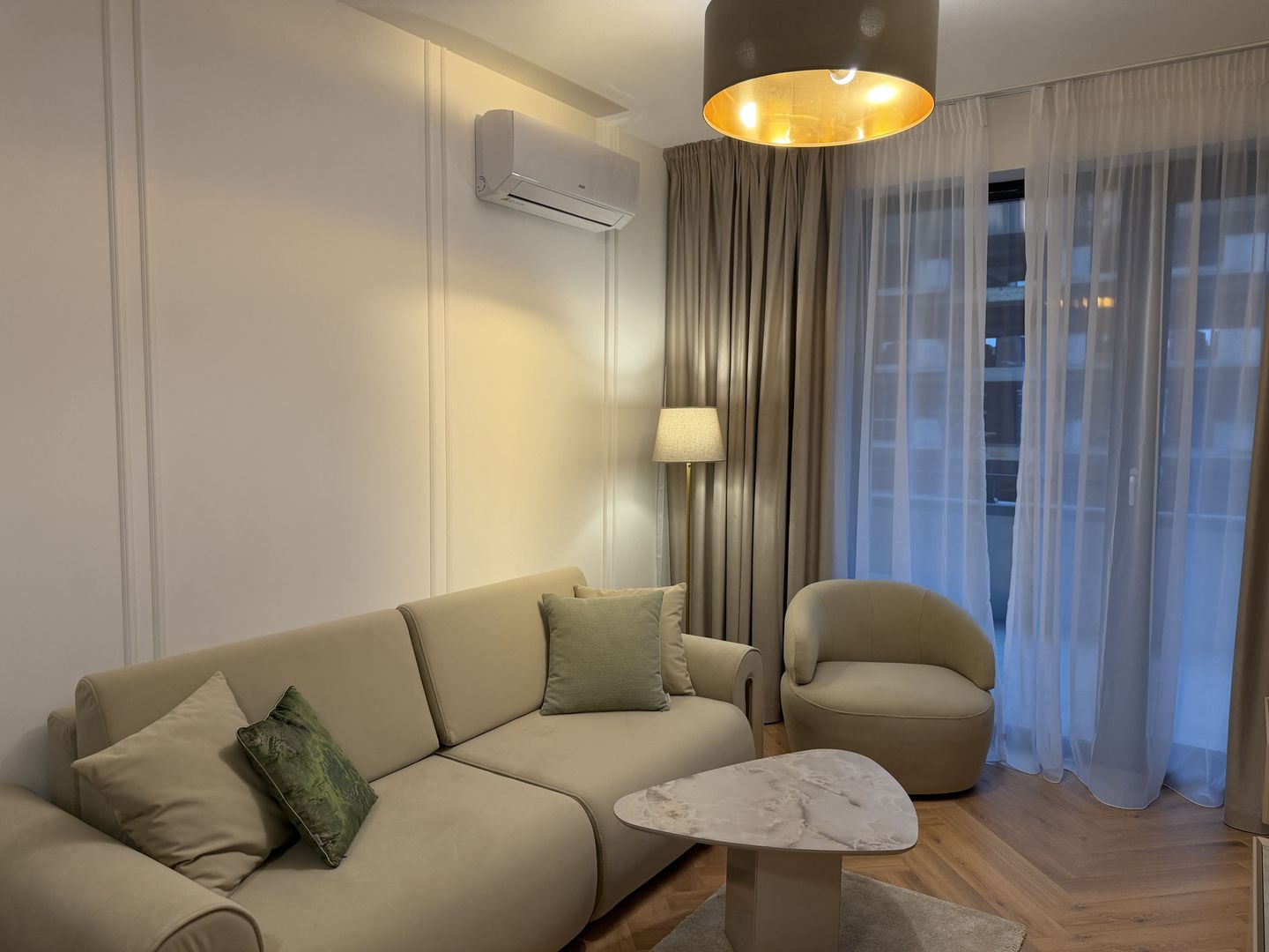 Nou - Prima Inchiriere | Mobilat si Utilat | Terasa | Parcare - Poză 1