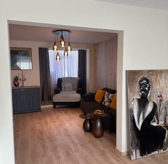 APARTAMENT  CENTRAL ZONA DOROBANTI - Poză 4