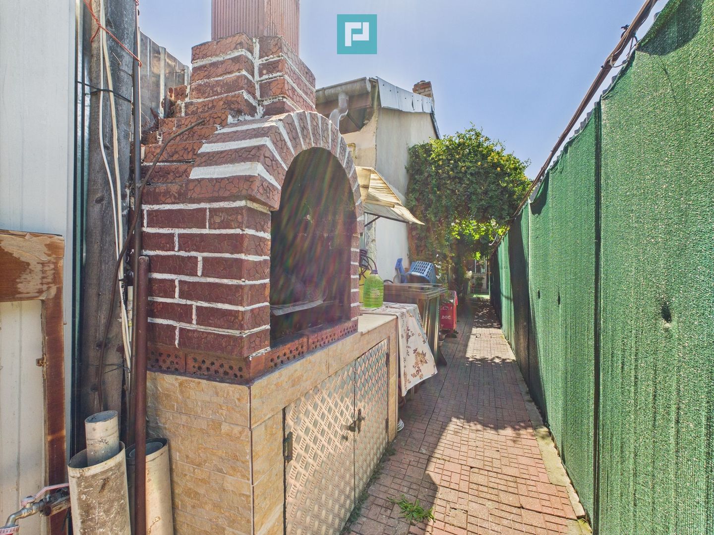 Casă cu 4 camere pe Bd. Laminorului – modernă și întreținută - Poză 27