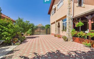 Casă și clădire de apartamente la Orțișoara - Poză 44