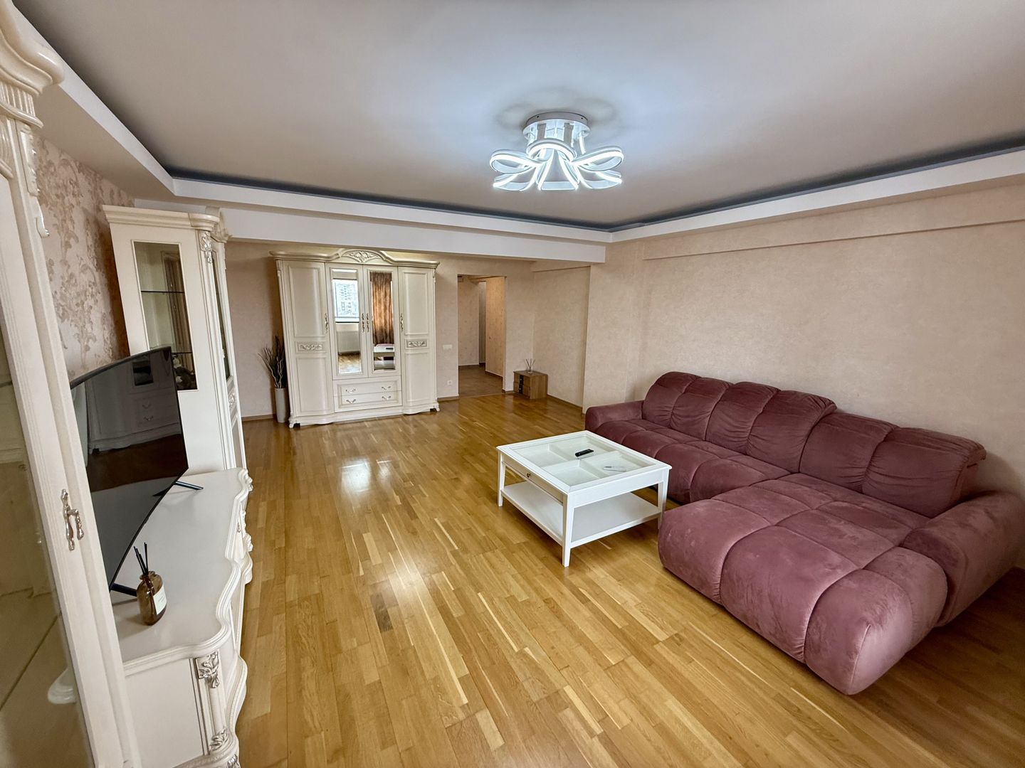 Apartament 3 camere | City Office | LUX | Metrou Eroii Revoluției - Poză 1