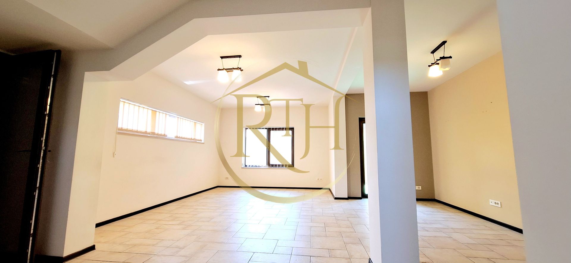 Oferim spre inchiriere, casa cu 4 camere pentru locuit sau birouri, Mehala - Poză 4