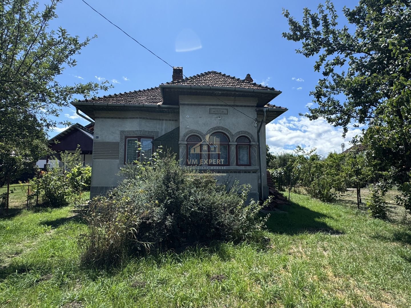 CASA 3 CAMERE CAMPULUNG, TEREN 1964 MP - Poză 1