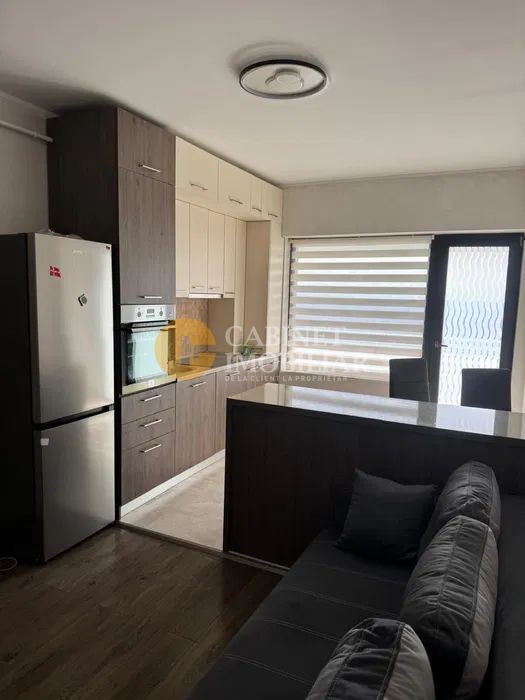 Închiriere premium: 2 camere decomandat, Royal Town Copou, totul nou - Poză 2