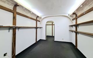 Spatiu birouri de vânzare, investiție, Brasov - 70 mp  # Plus - Imo. ro - Poză 3