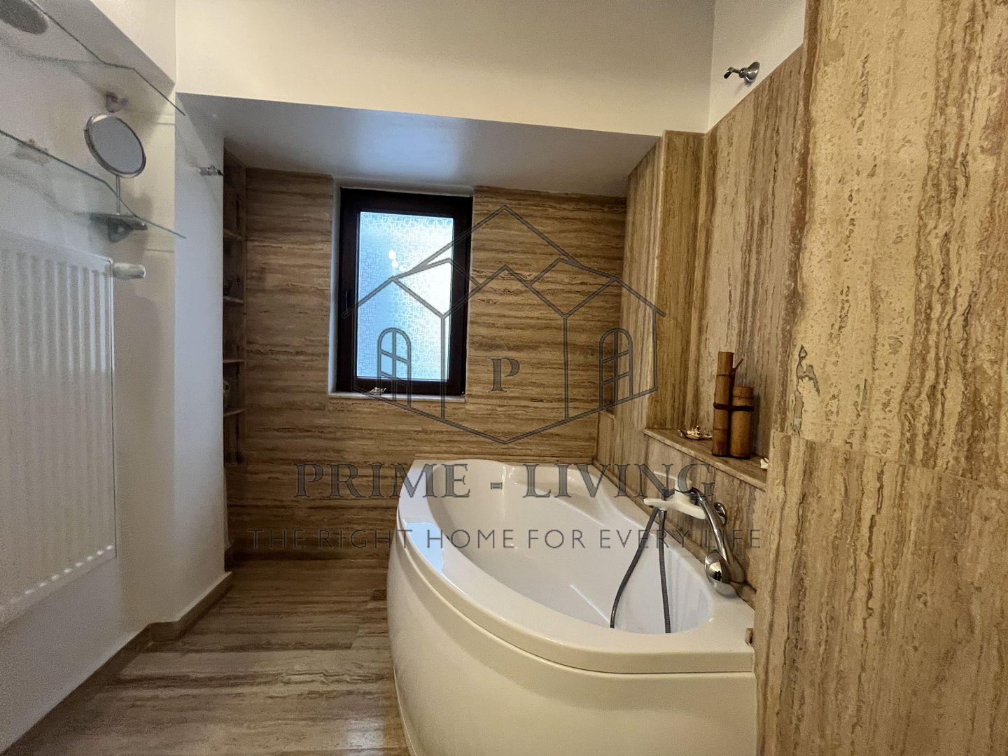 VILA CU 5 CAMERE SI CURTE DE 100 MP LA INCHIRIERE IN ZONA DOROBANTI - Poză 13