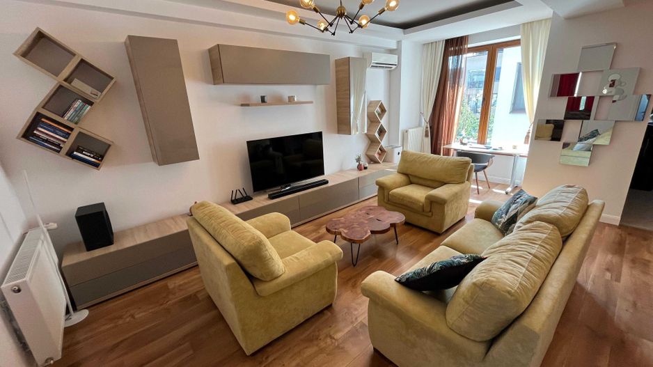 Apartament  3 camere de inchiriat - Aviatiei +parcare privata - Poză 2